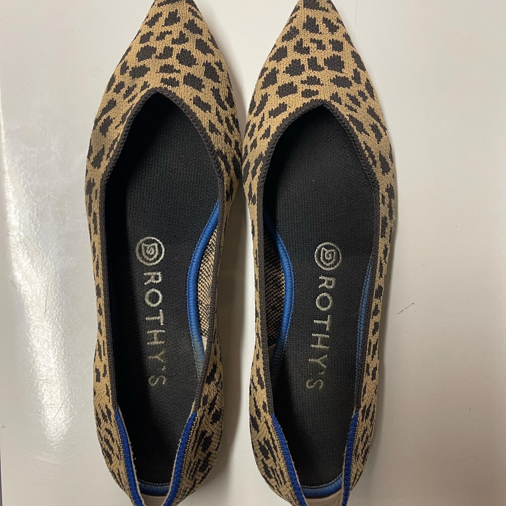 Rothy’s Size 8 Pointed Flat Leopard